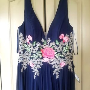 Mother of the bride/groom Evening gown